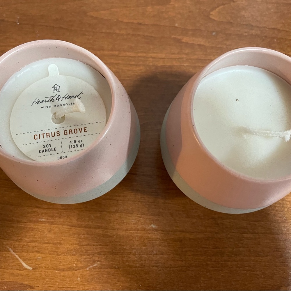 Hearth & hand candle- citrus grove